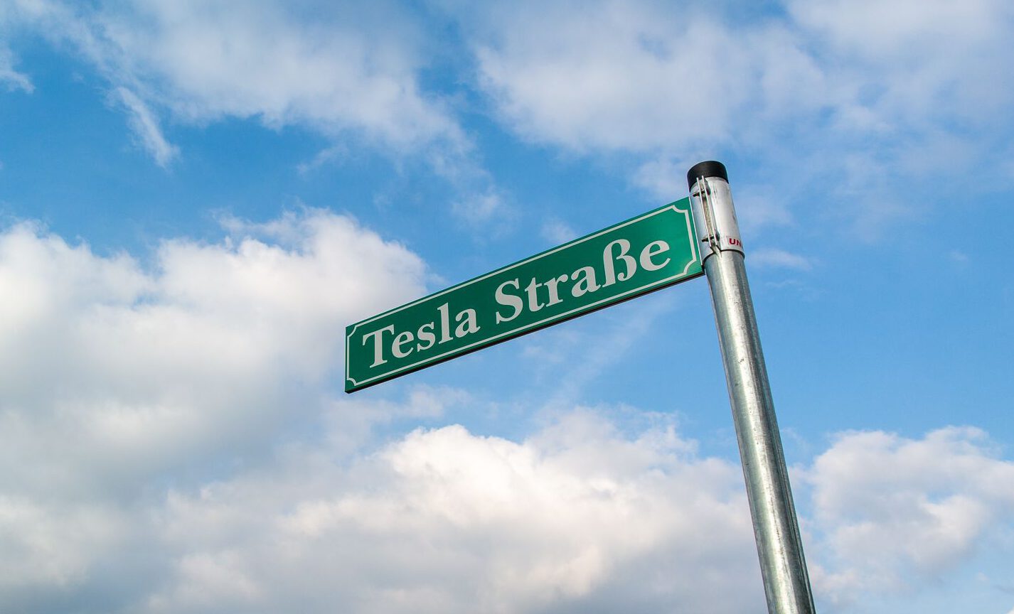 Zufahrt zur Tesla Baustelle