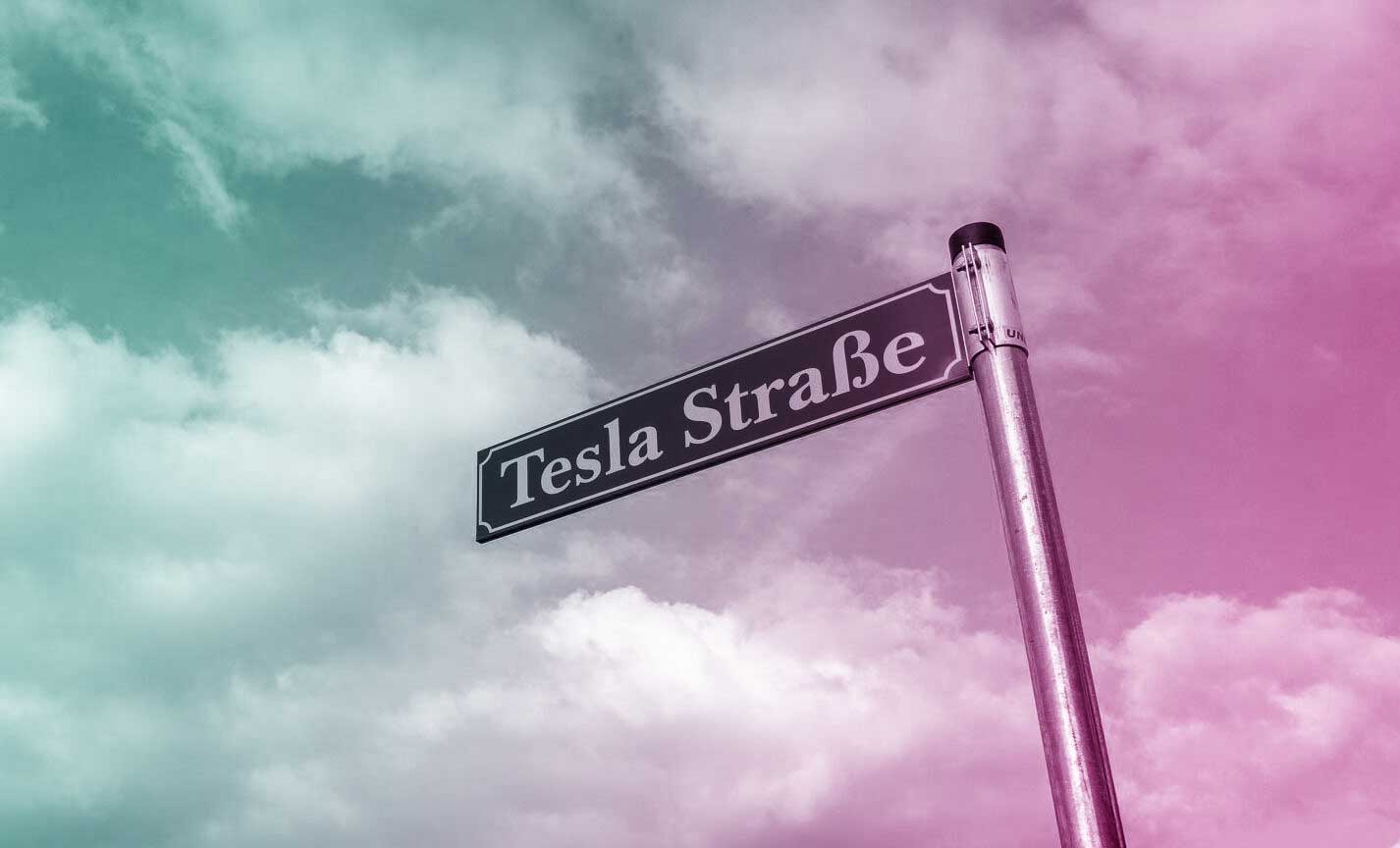 Die Straße zur Tesla-Baustelle