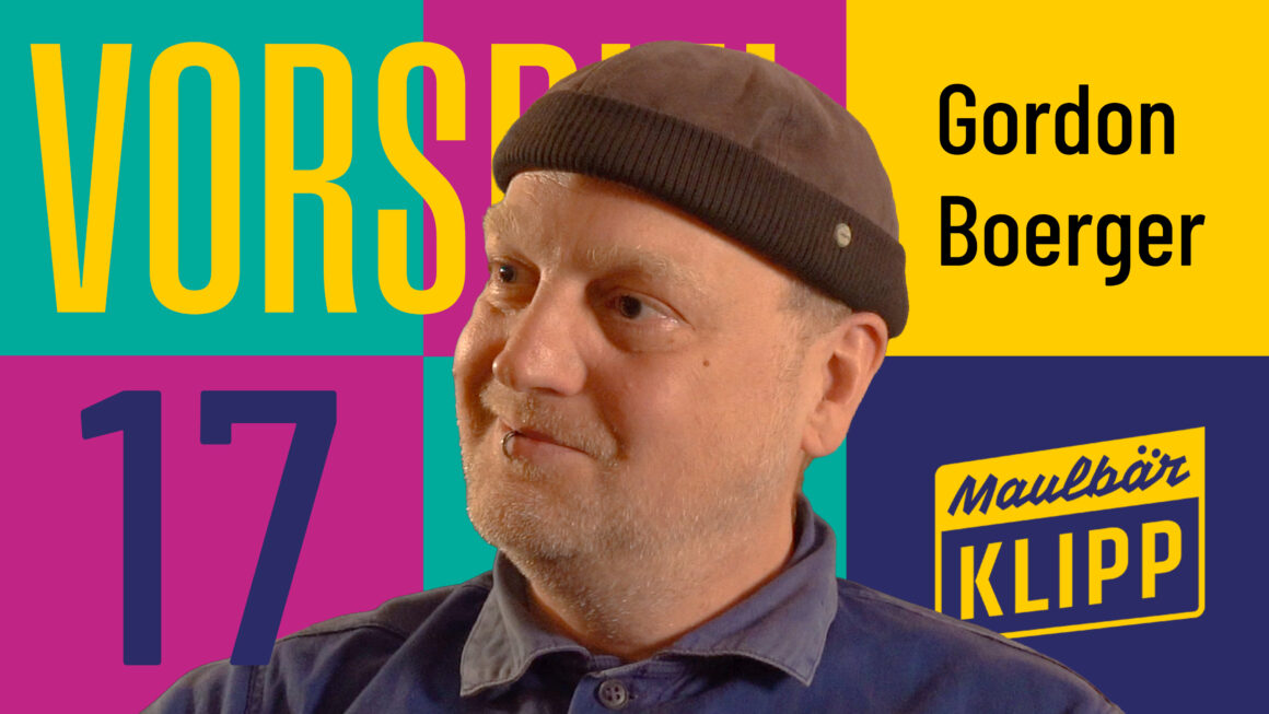 Vom Schulverbot zur Bühne